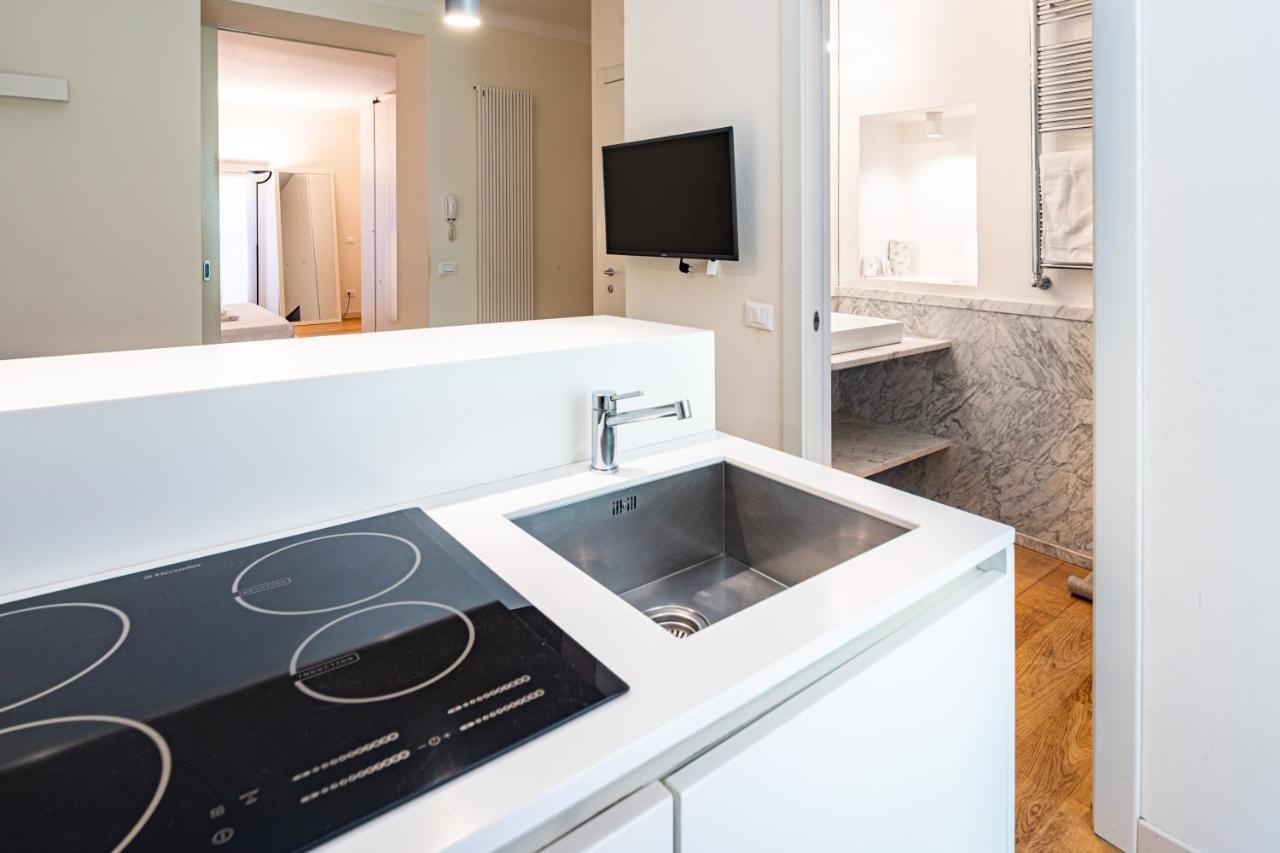 דירות מילאנו Brera Livings, Charming Flat Near Duomo מראה חיצוני תמונה